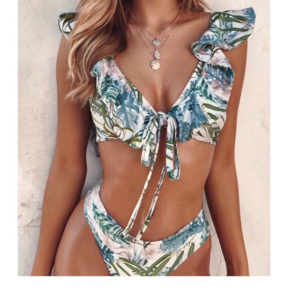 Pale Khaki Leafy Frill Bikini Set